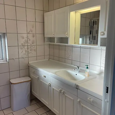 Joy House Homestay szállás *